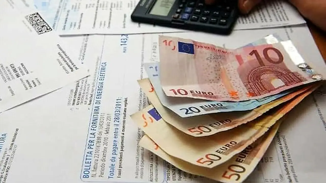Attenzione alle vecchie bollette non pagate: ecco quando cadono in prescrizione e non devi più nulla