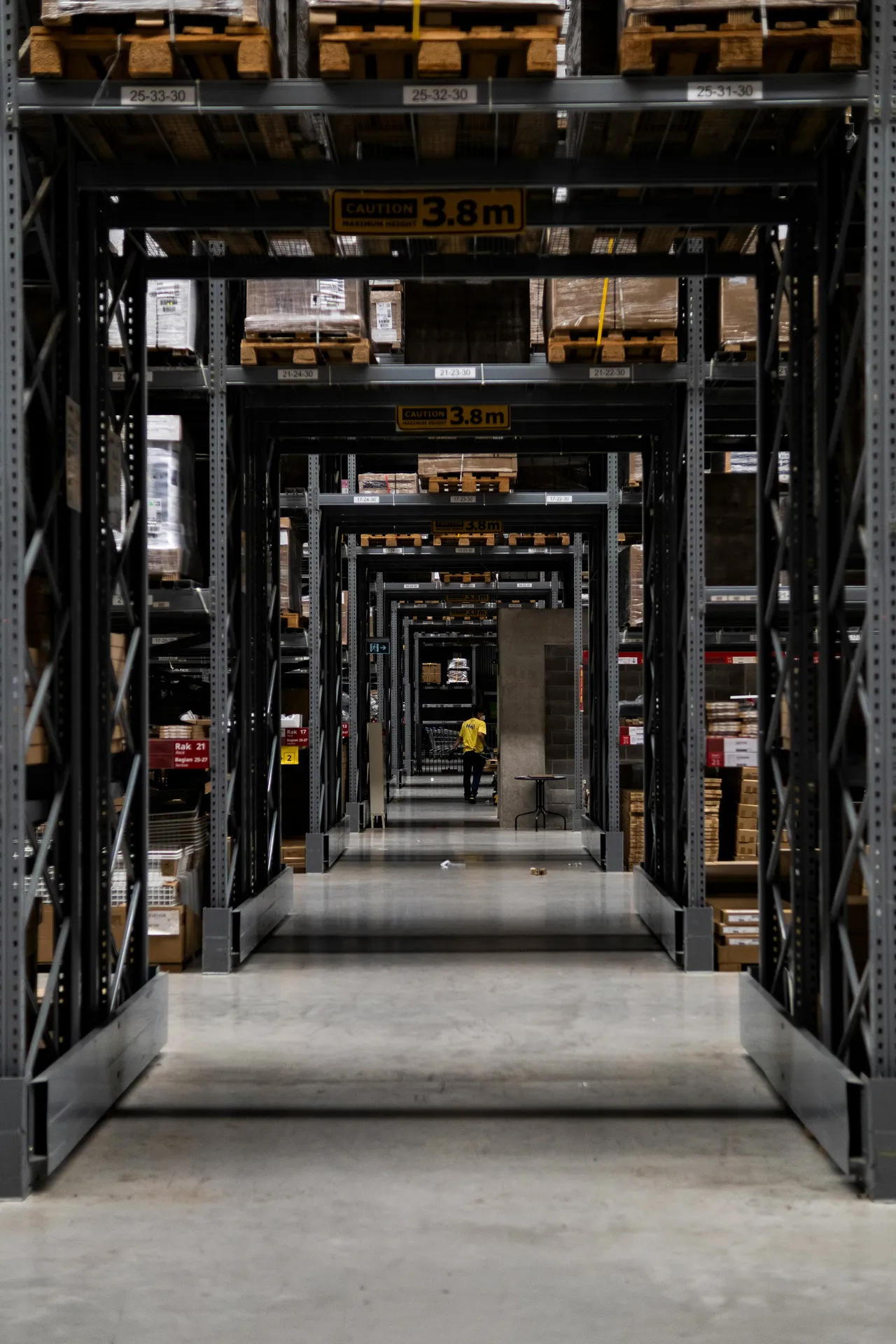 Quali sono le regole per il dropshipping in Italia? Come iniziare senza magazzino