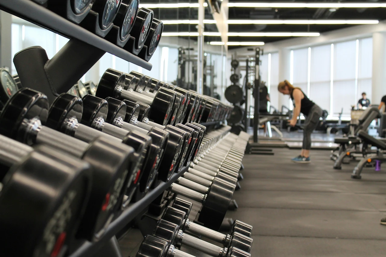 Hai un abbonamento in palestra, come si fa a disdirlo? Le clausole per il recesso